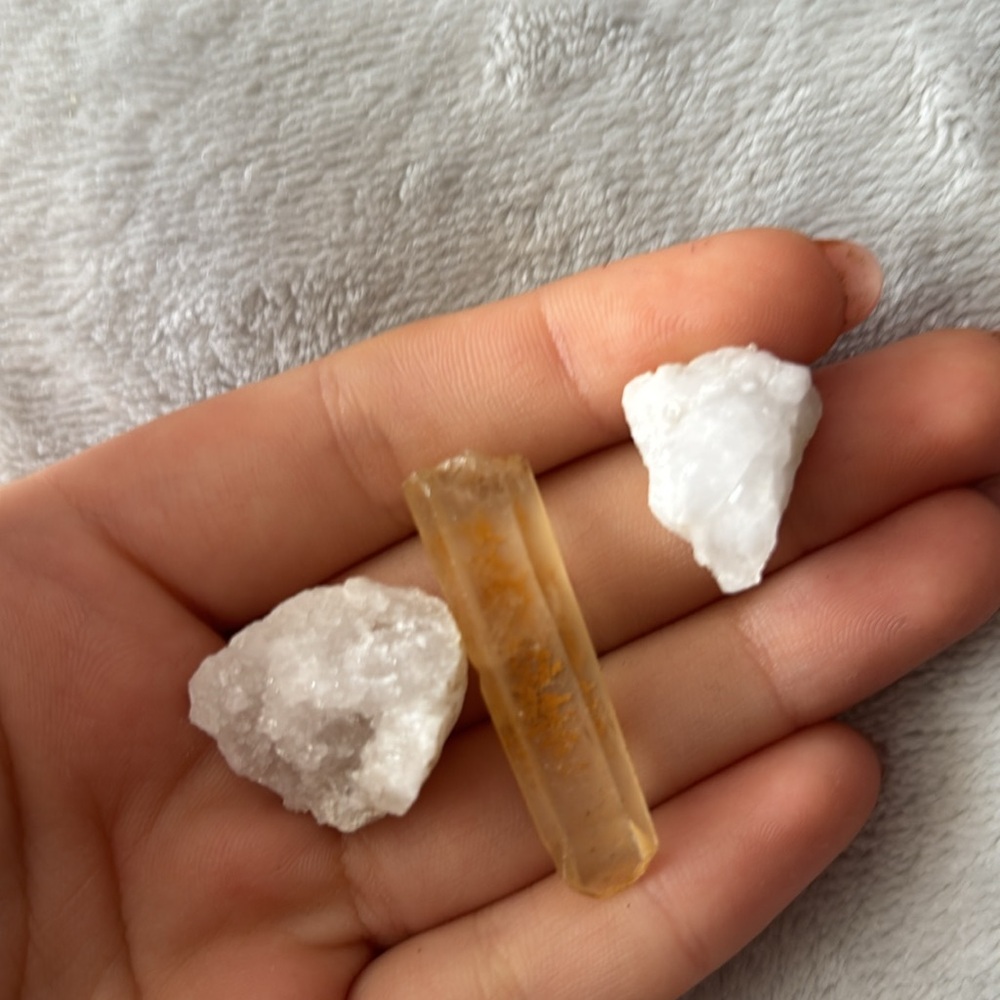 Assorted Crystal Collection - Picture 6 of 6